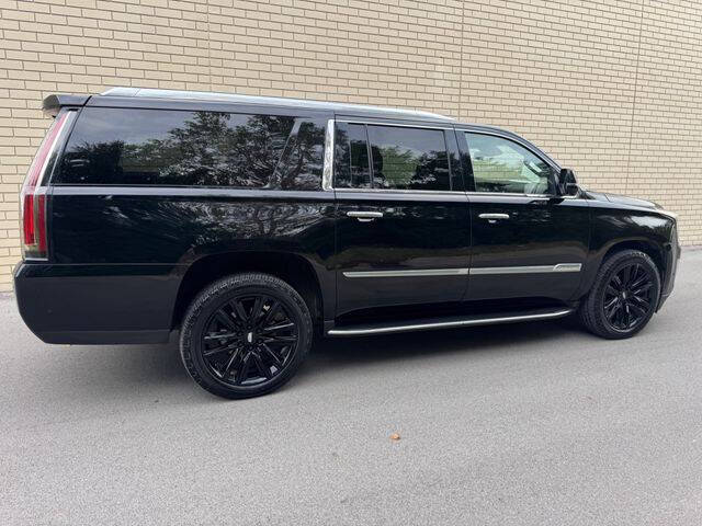 2020 Cadillac Escalade ESV Luxury