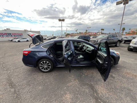 2017 Toyota Avalon XLE