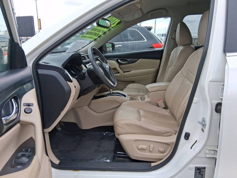 2016 Nissan Rogue SL