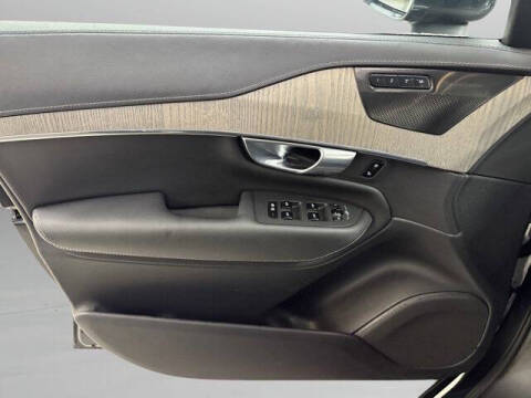 2021 Volvo XC90 Recharge T8 Inscription 6P