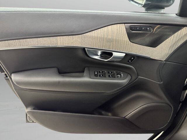 2021 Volvo XC90 Recharge T8 Inscription 6P