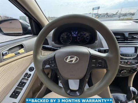 2013 Hyundai Accent GLS