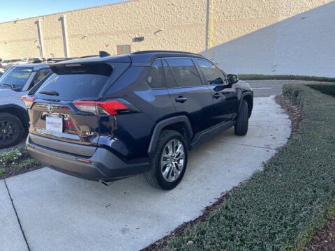 2020 Toyota RAV4 XLE Premium