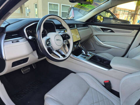 2022 Jaguar XF P250 SE