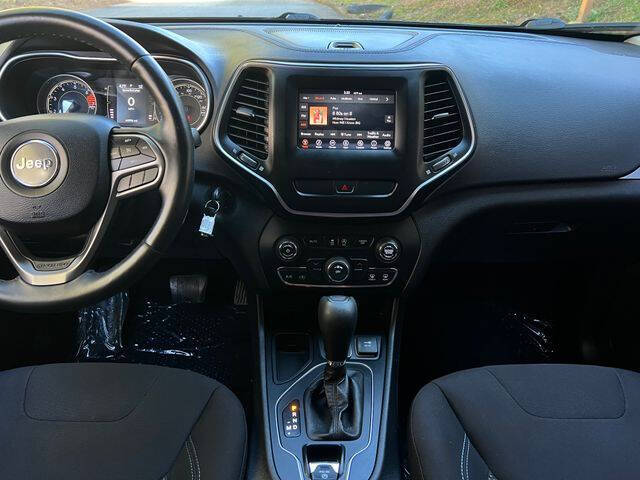 2019 Jeep Cherokee Latitude