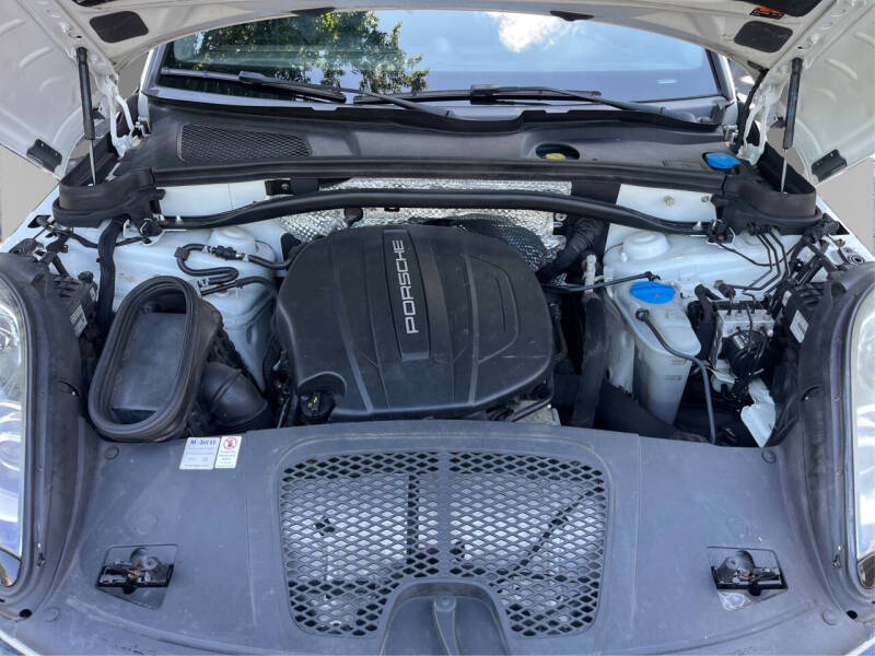 2018 Porsche Macan