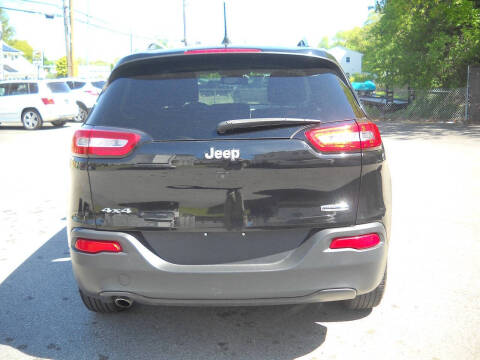2018 Jeep Cherokee Latitude Plus