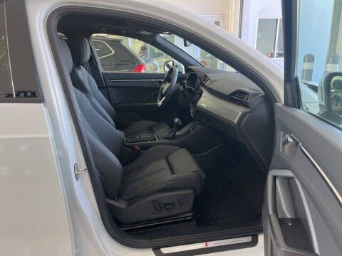 2025 Audi Q3 quattro S line Premium 45 TFSI