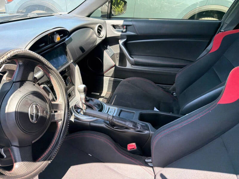 2014 Scion FR-S