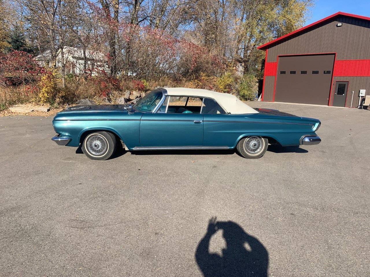 1963 Dodge Custom 880 11