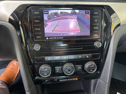 2022 Volkswagen Passat SE