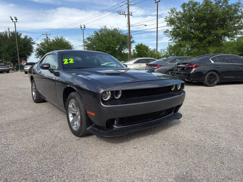 2022 Dodge Challenger SXT