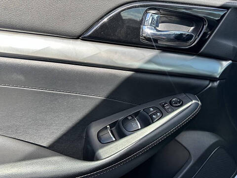 2021 Nissan Maxima 3.5 SV