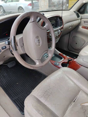 2005 Toyota Sequoia Limited