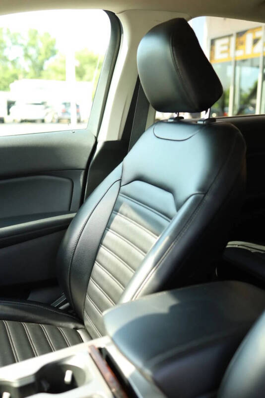 2024 Ford Edge