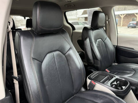 2018 Chrysler Pacifica Touring L