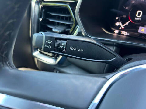 2024 GMC Canyon Elevation