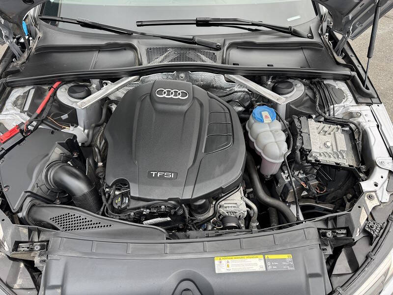 2017 Audi A4 2.0T quattro Premium