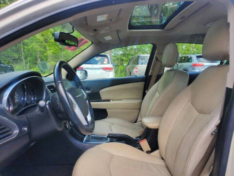 2014 Chrysler 200 Limited