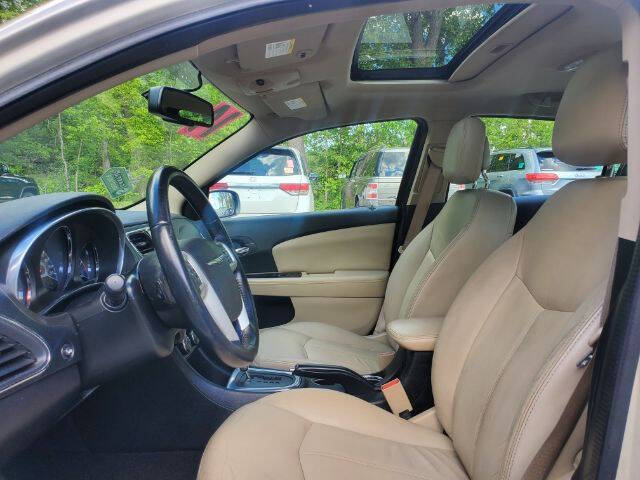 2014 Chrysler 200 Limited