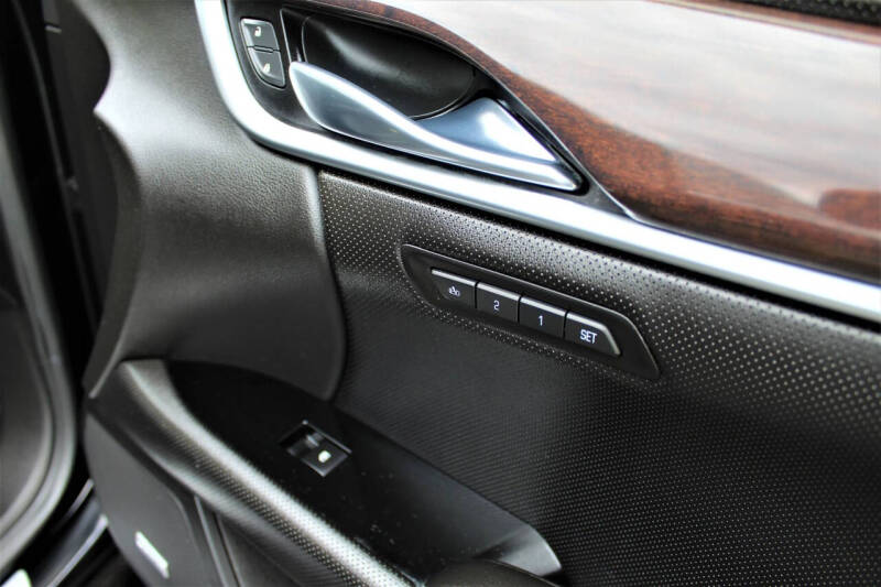 2015 Cadillac XTS Luxury
