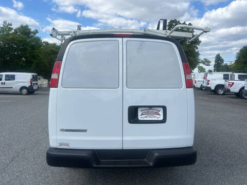 2017 Chevrolet Express 2500