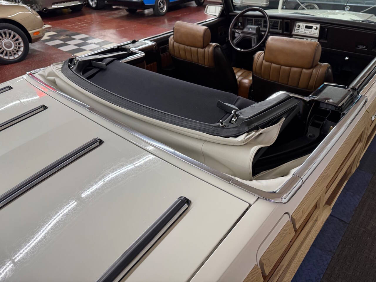 1984 Chrysler Le Baron 21