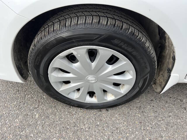 2015 Nissan Versa 1.6 S