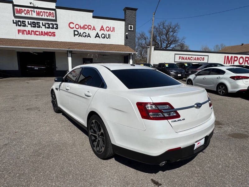 2016 Ford Taurus SEL