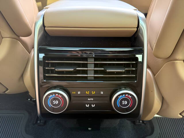 2023 Land Rover Range Rover P530 SE