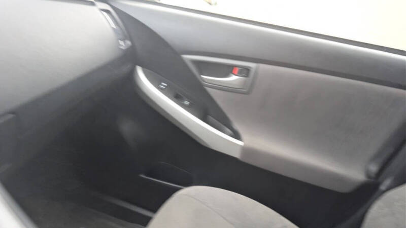 2014 Toyota Prius Three