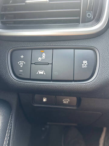 2020 Kia Sorento EX V6