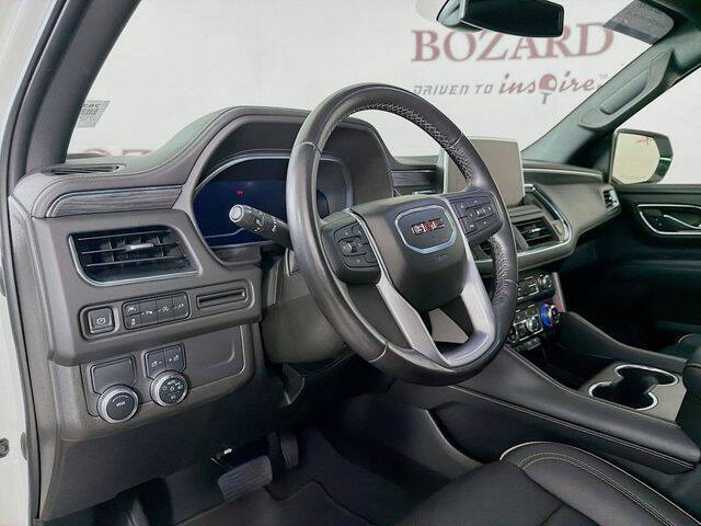 2022 GMC Yukon SLT