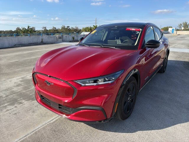 2022 Ford Mustang Mach-E California Route 1