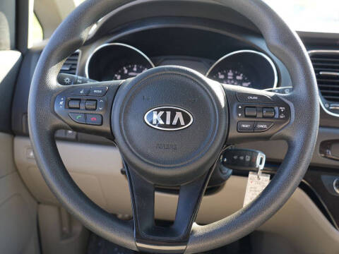 2018 Kia Sedona L