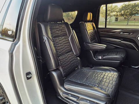 2021 Cadillac Escalade ESV Sport Platinum