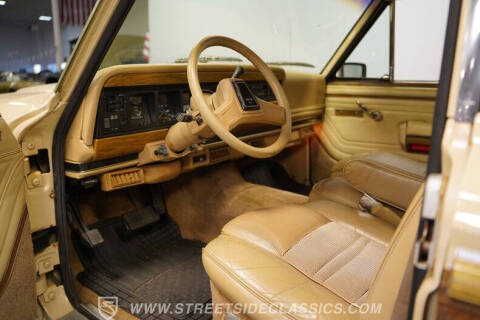 1989 Jeep Grand Wagoneer