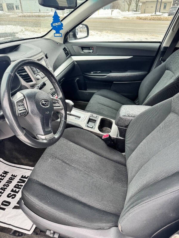 2013 Subaru Outback 2.5i Premium