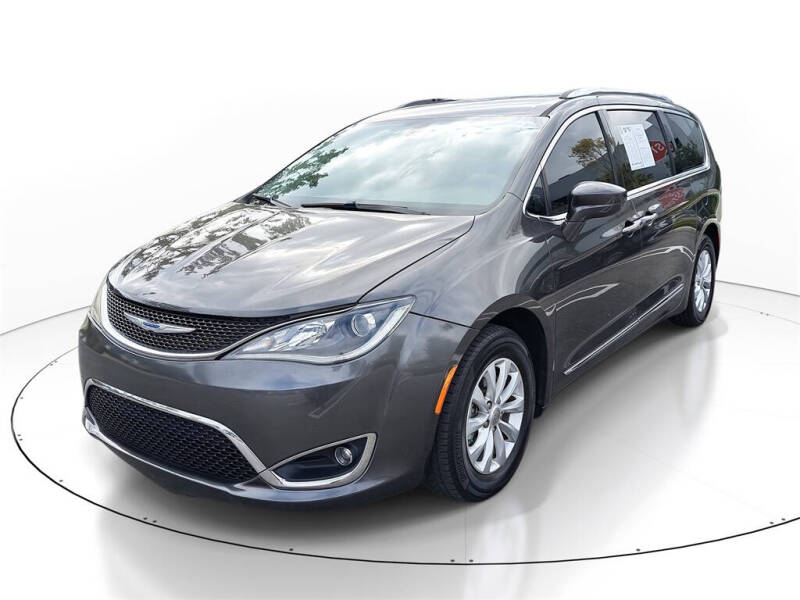 2019 Chrysler Pacifica Touring L