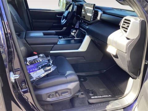 2025 Toyota Sequoia Platinum