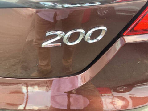 2013 Chrysler 200 Touring