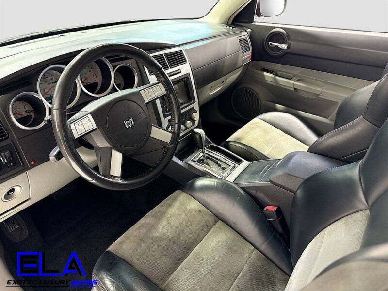 2006 Dodge Charger SRT-8