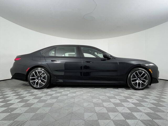 2025 BMW i7 xDrive60