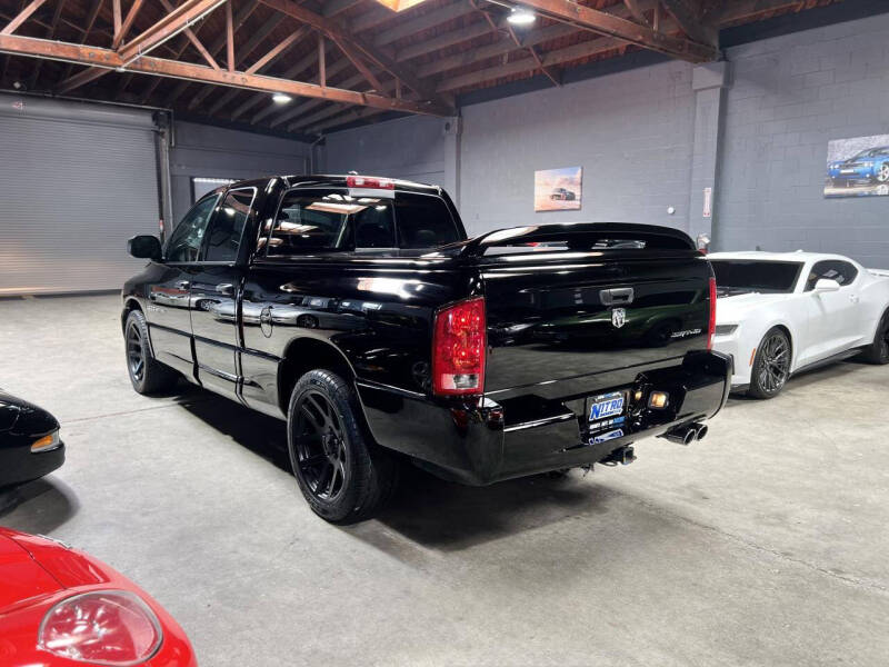 2005 Dodge Ram 1500 SRT-10