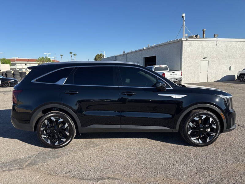 2025 Kia Sorento EX