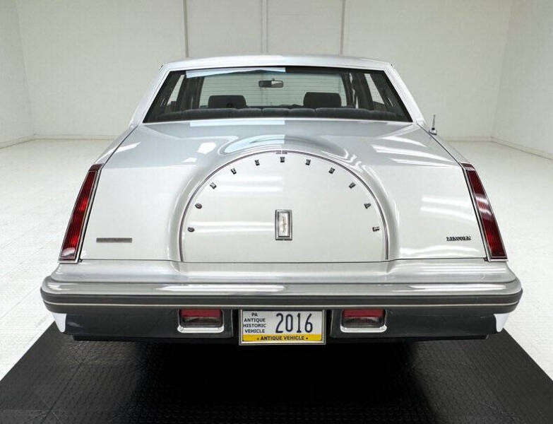 1983 Lincoln Continental