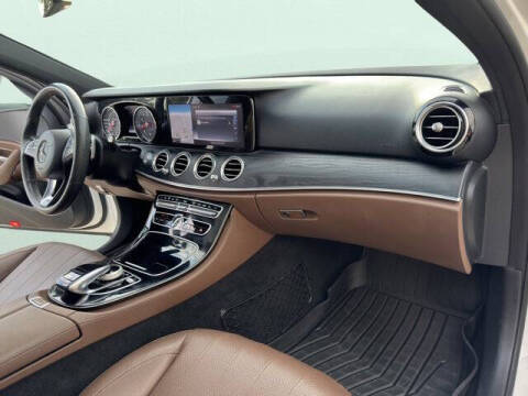 2017 Mercedes-Benz E-Class E 300 4MATIC