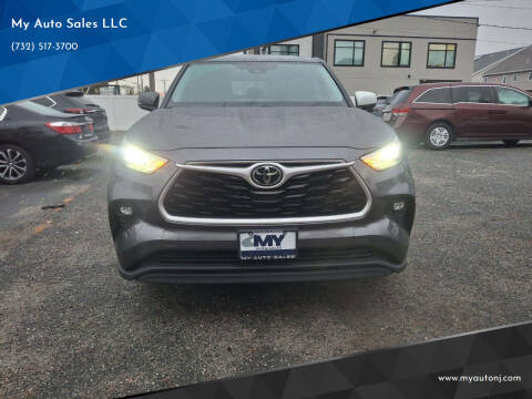 2022 Toyota Highlander LE