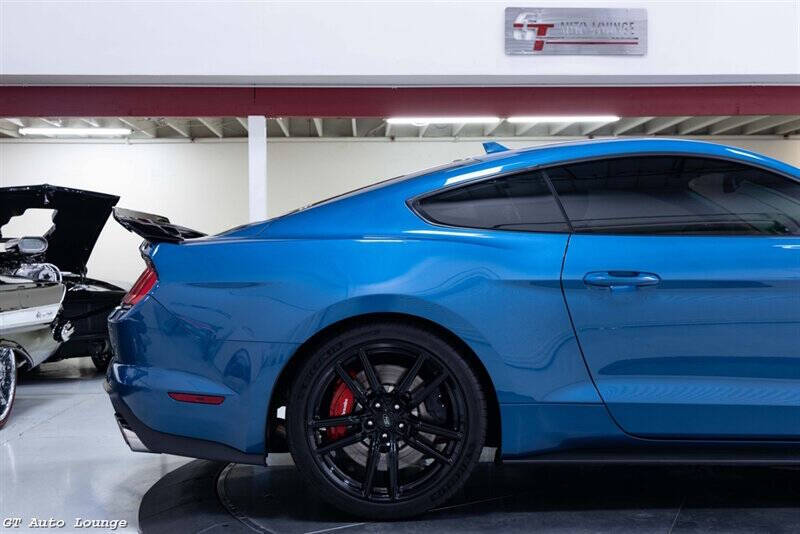 2020 Ford Mustang 11