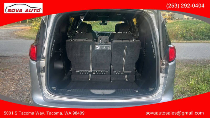 2018 Chrysler Pacifica Touring Plus